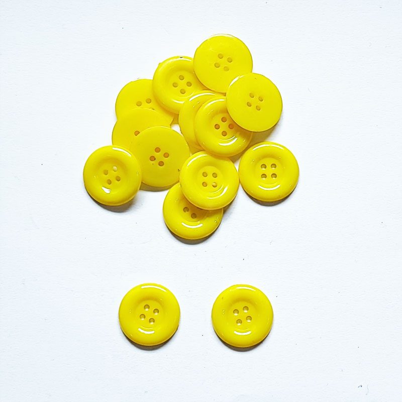 Színes gomb 4 lyukú átmérő 25,5 mm - Citromsárga