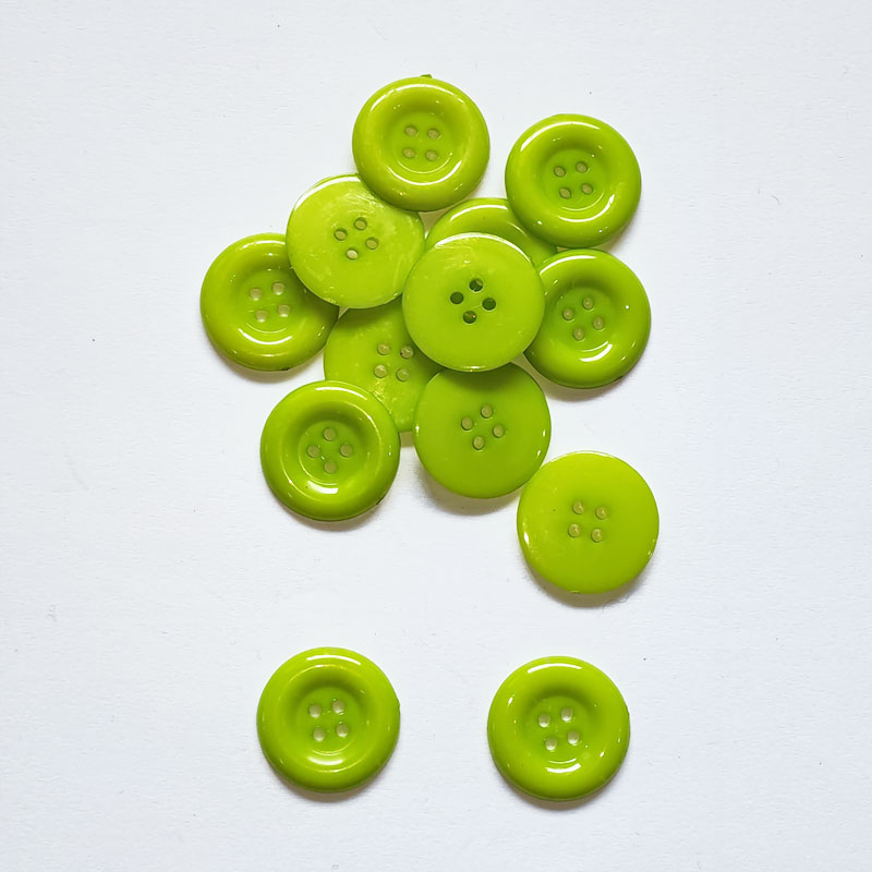 Színes gomb 4 lyukú átmérő 25,5 mm - Zöld
